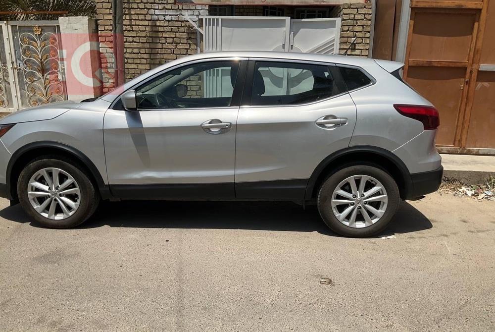 نيسان روج سبورت